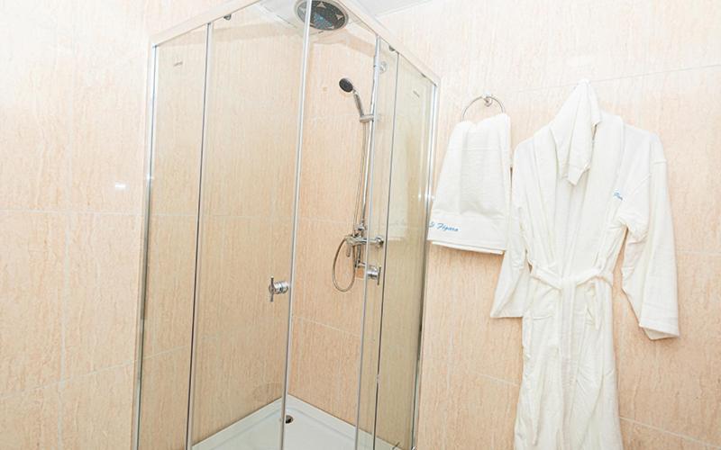 Hotel Le Figaro Duala Zewnętrze zdjęcie