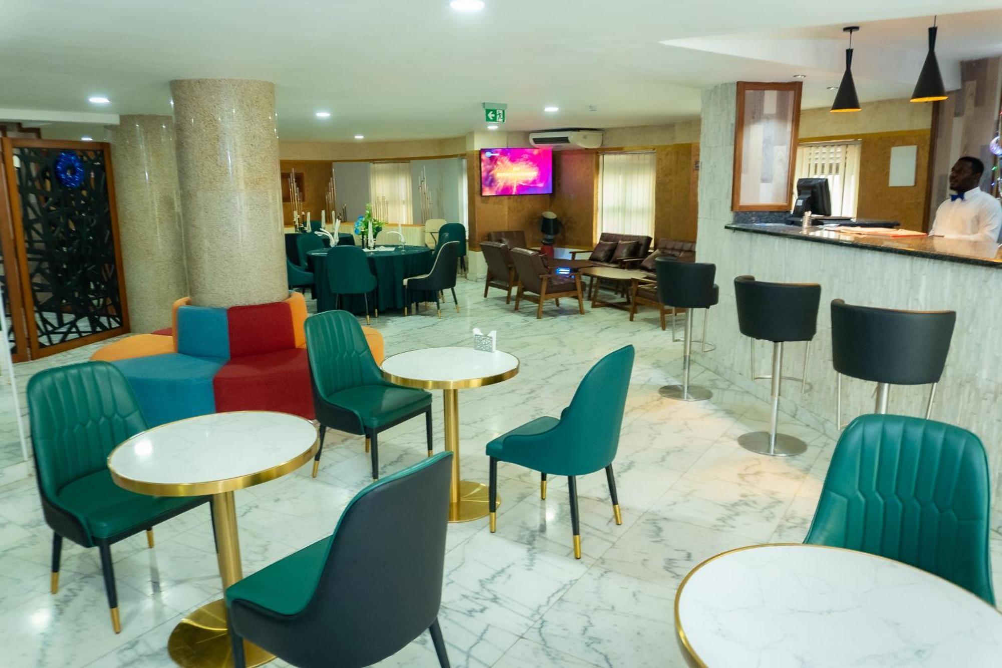 Hotel Le Figaro Duala Zewnętrze zdjęcie