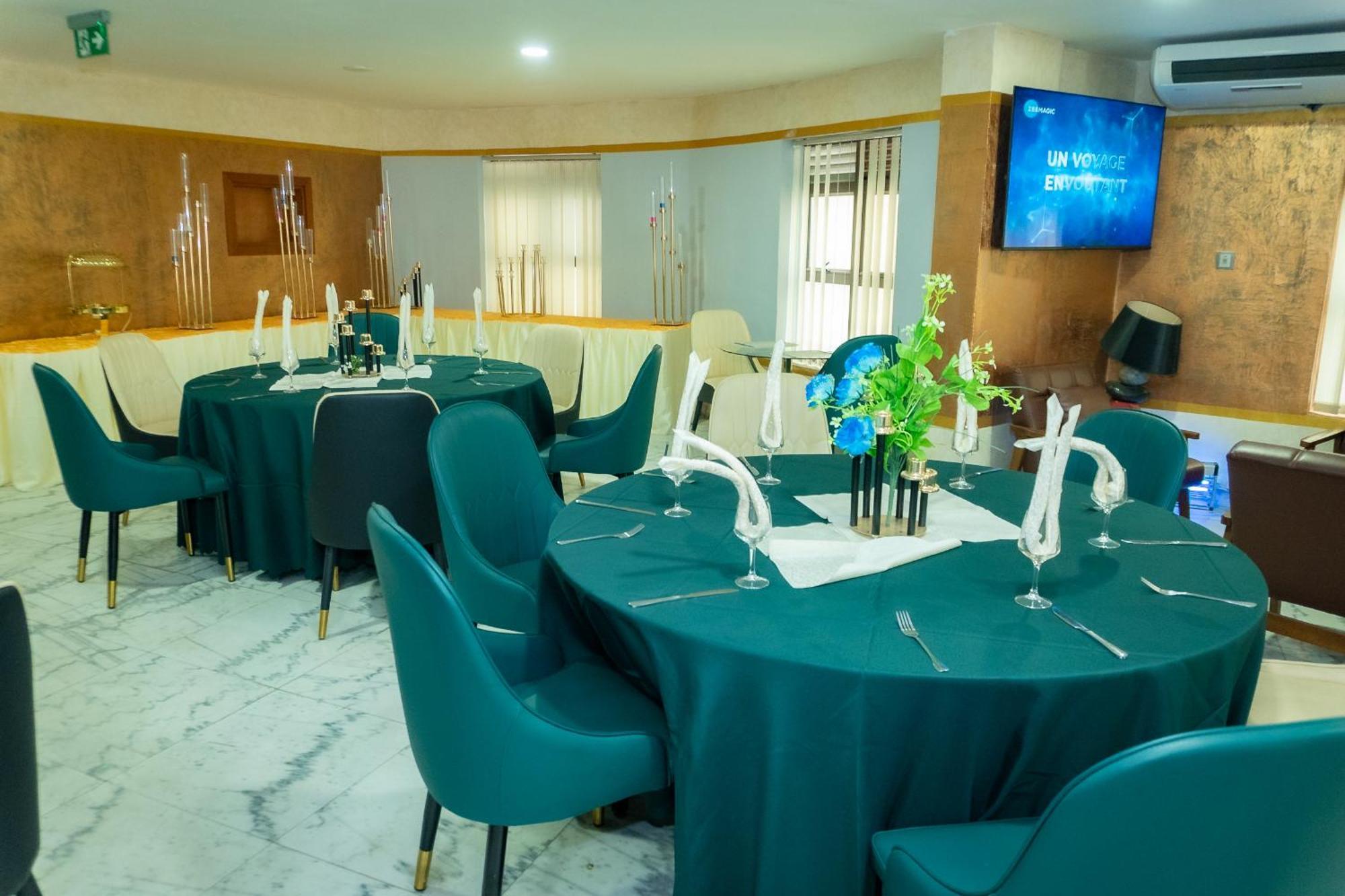 Hotel Le Figaro Duala Zewnętrze zdjęcie