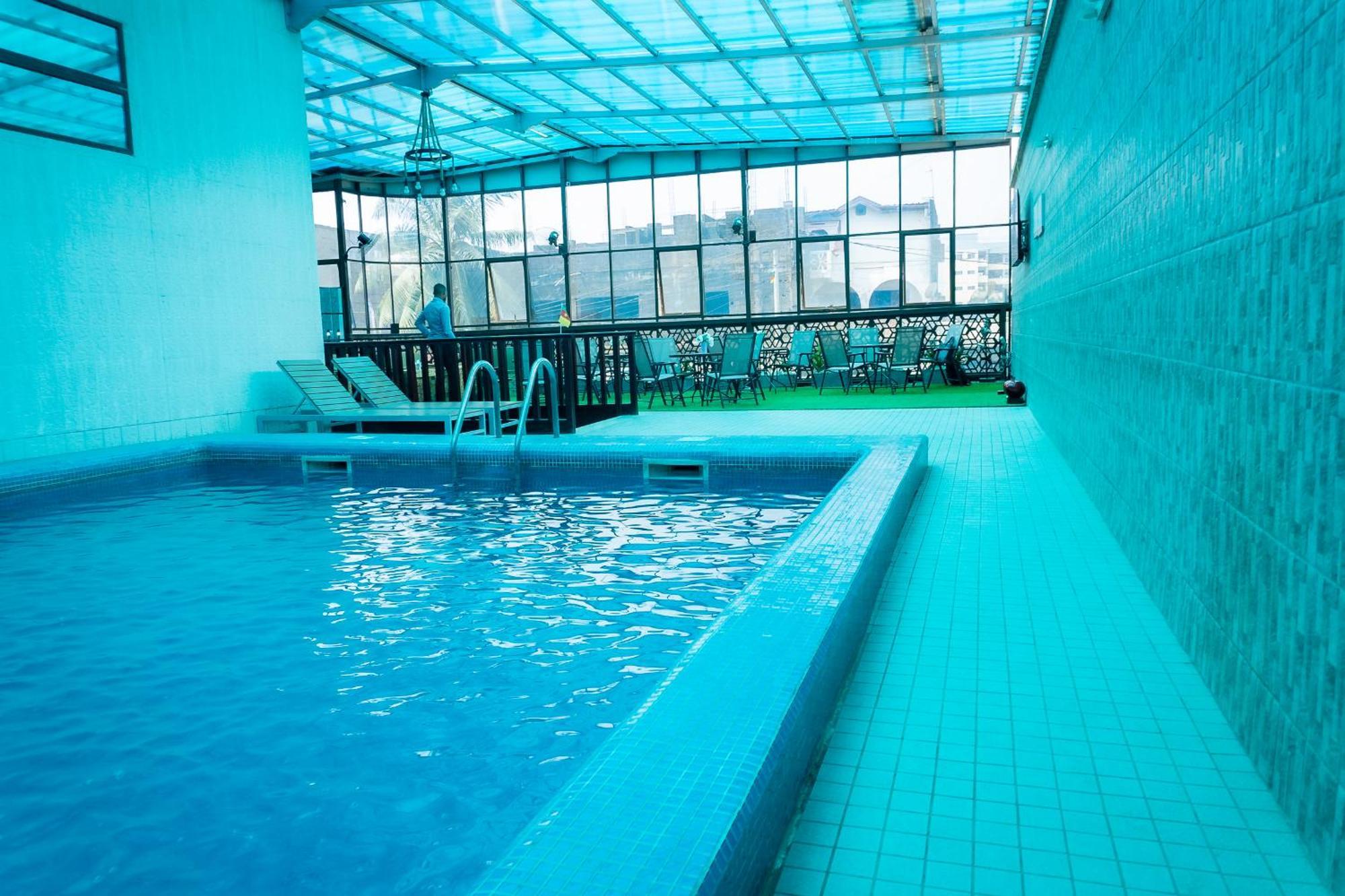 Hotel Le Figaro Duala Zewnętrze zdjęcie