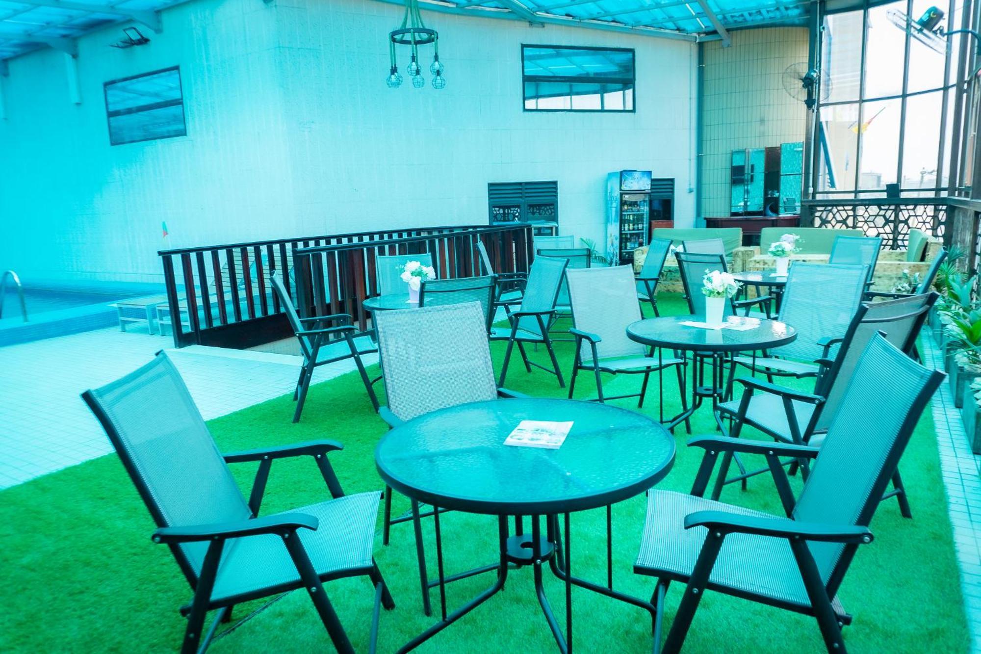 Hotel Le Figaro Duala Zewnętrze zdjęcie